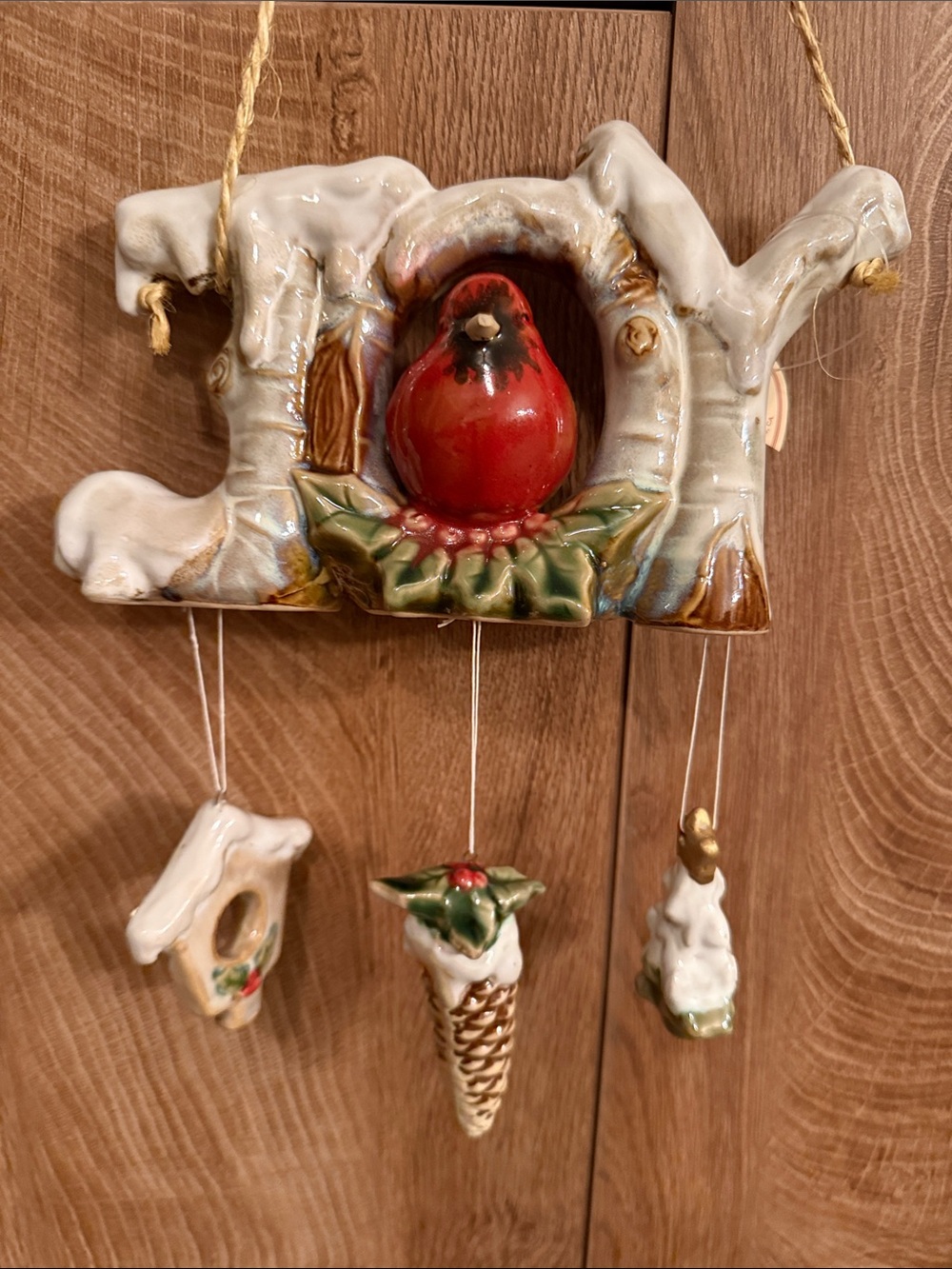 Ceramic Red Cardinal Holiday Wall Hanging. Christmas. Winter. Feliz navidad